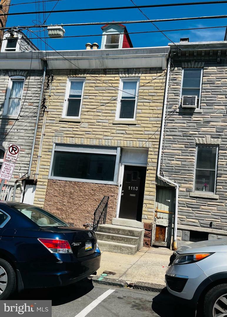 Property Photo: 1113 Chestnut Street PA 19602
