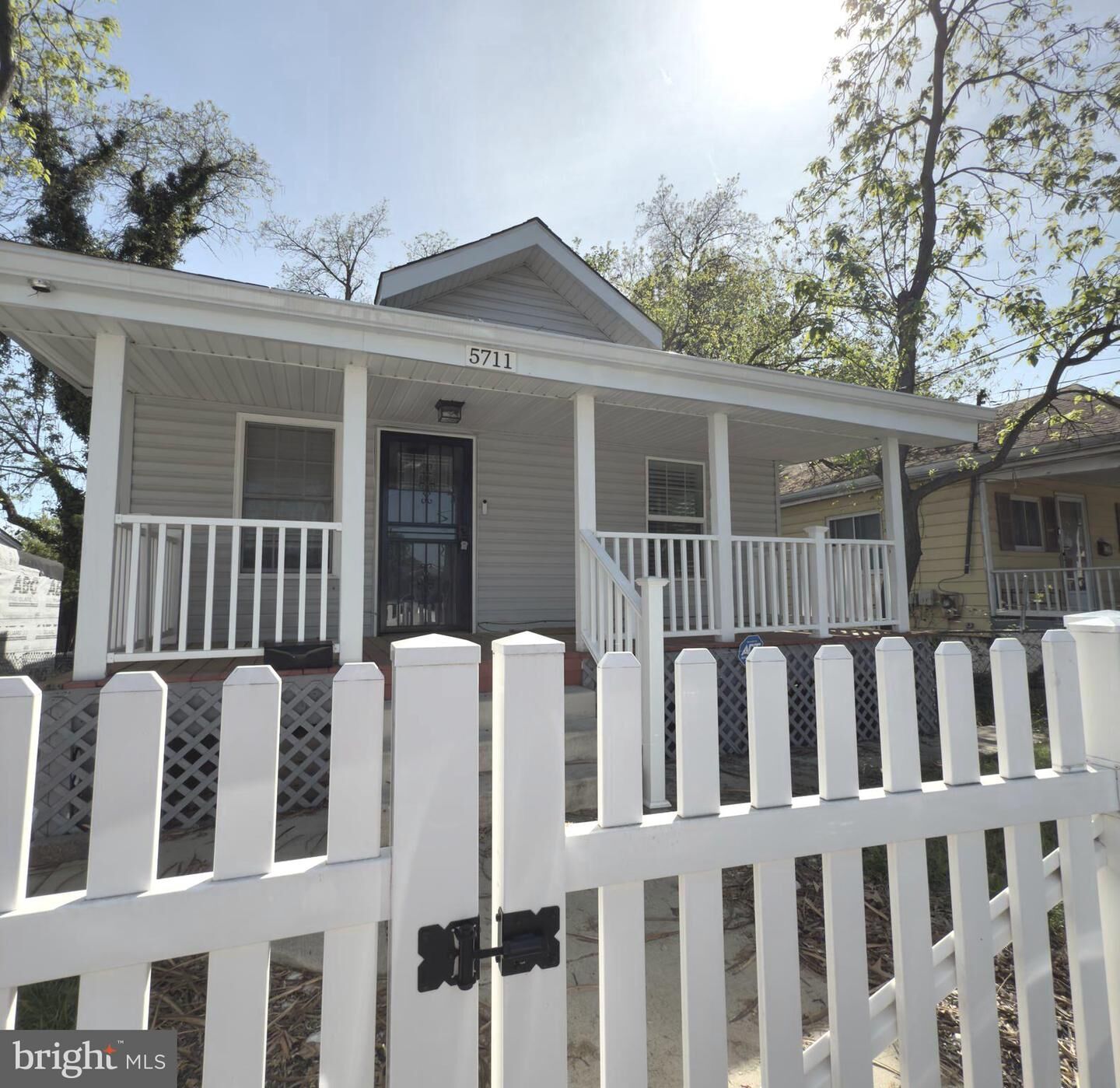 Property Photo:  5711 J Street  MD 20743 