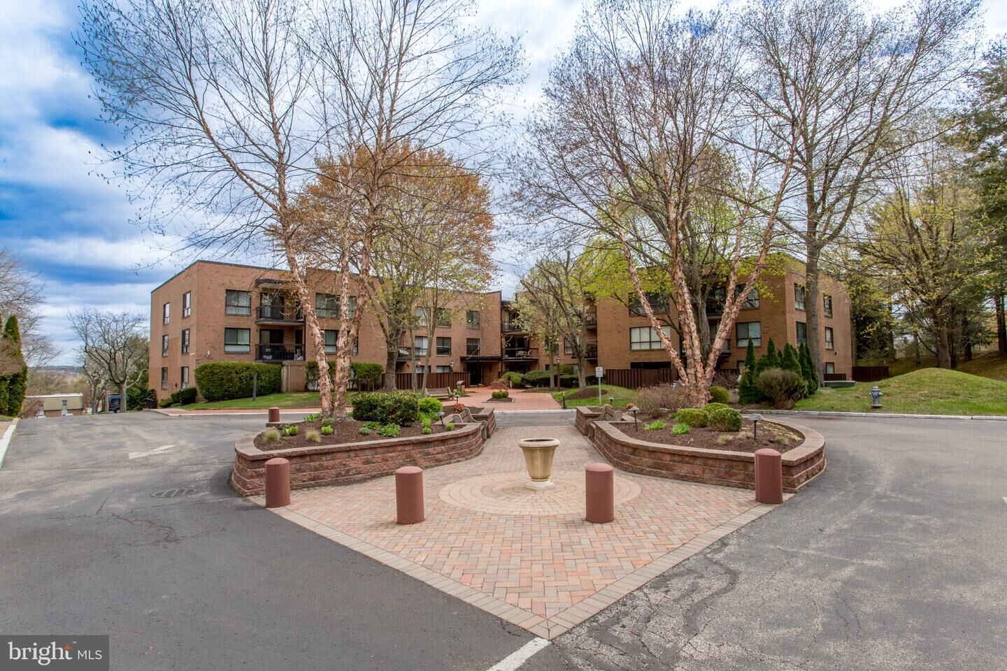 Property Photo: 1680 Huntingdon Pike Condo 224 PA 19006