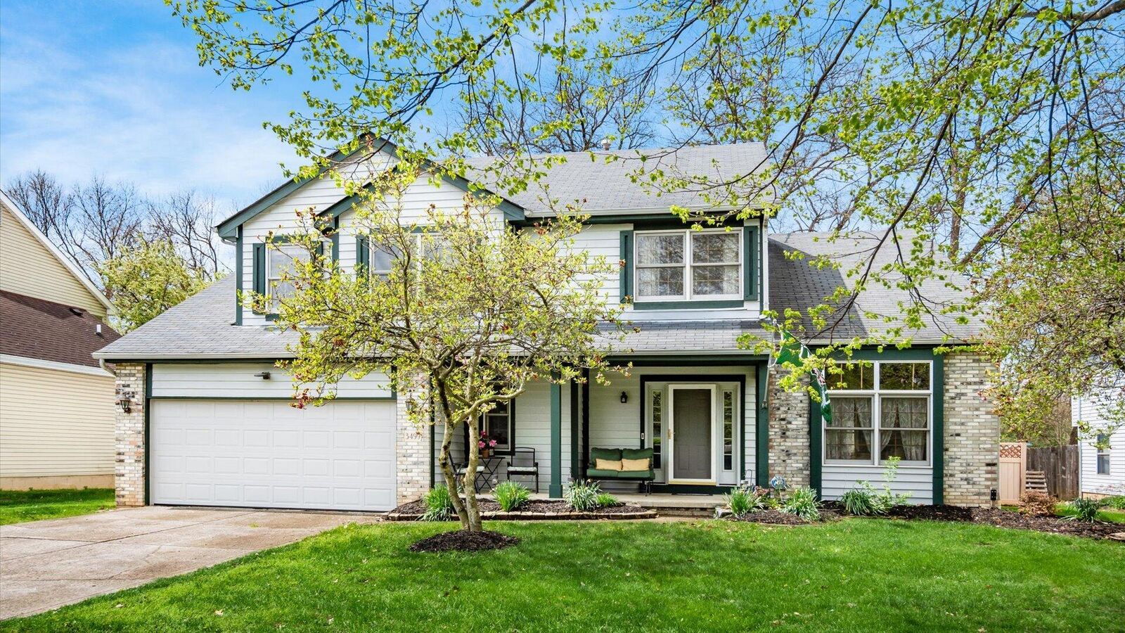 Property Photo:  3499 Wheatfield Drive  OH 43147 