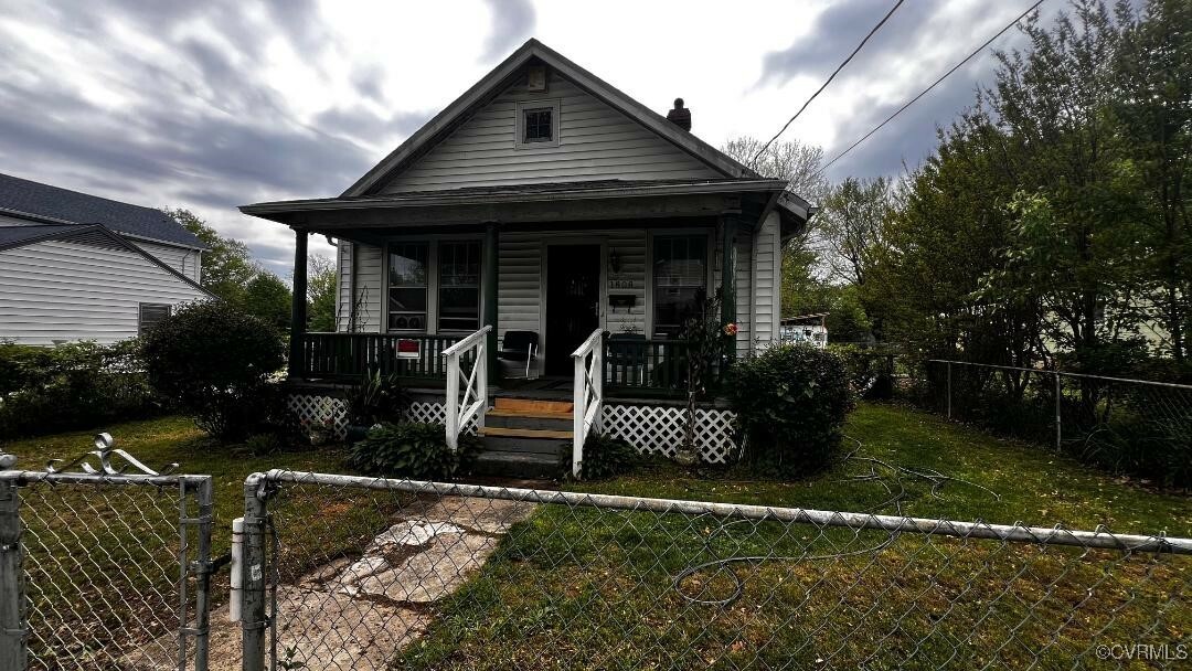 1808 Fairfax Avenue  Richmond VA 23224 photo