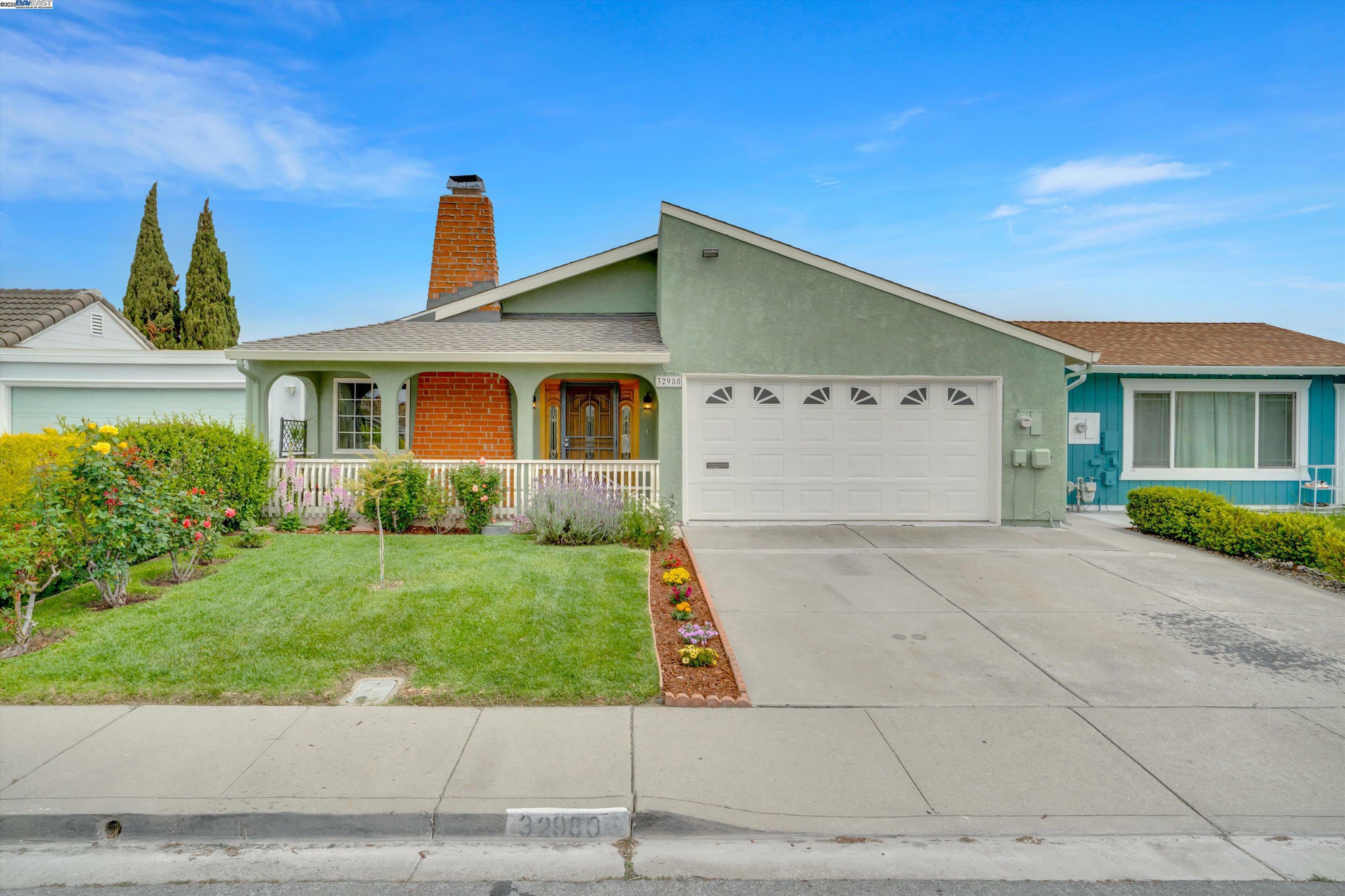 Property Photo: 32980 Lake Mead Dr CA 94555