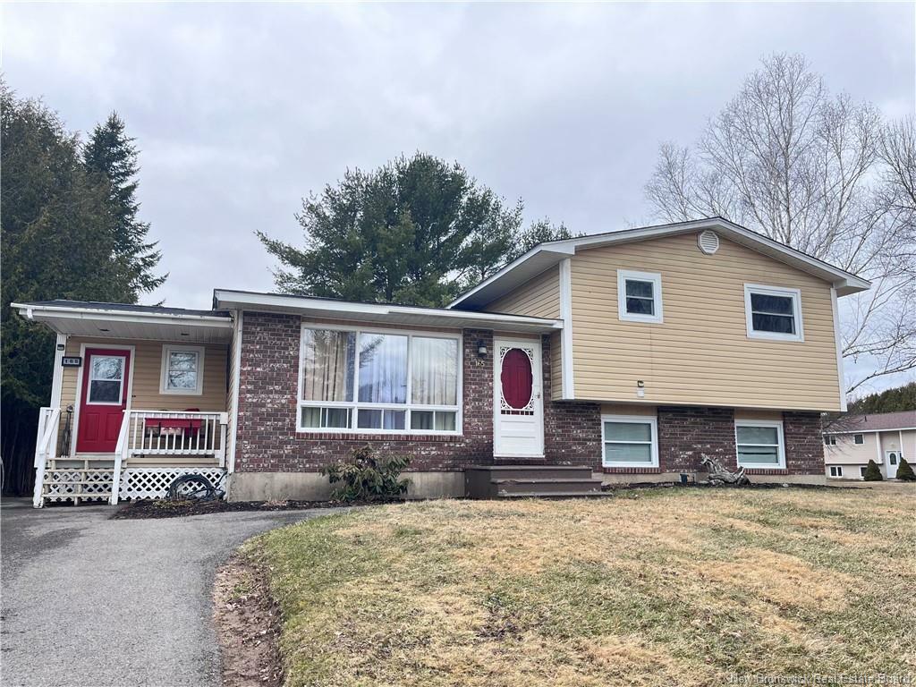 165 Barton Crescent  Fredericton NB E3A 4Z6 photo