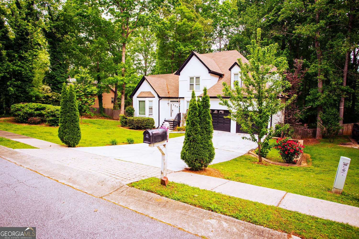 Property Photo: 6147 Pritchett Drive GA 30127