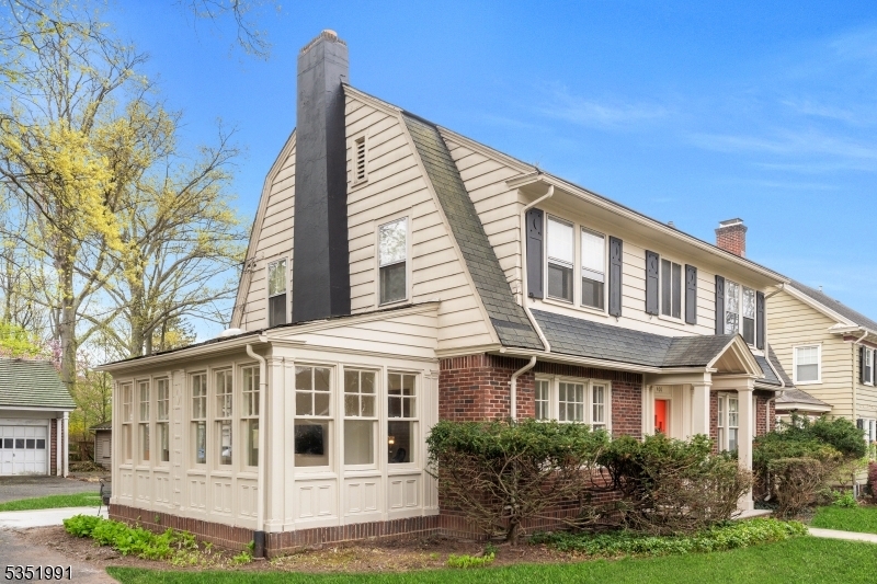 Property Photo: 400 Irving Ave NJ 07079