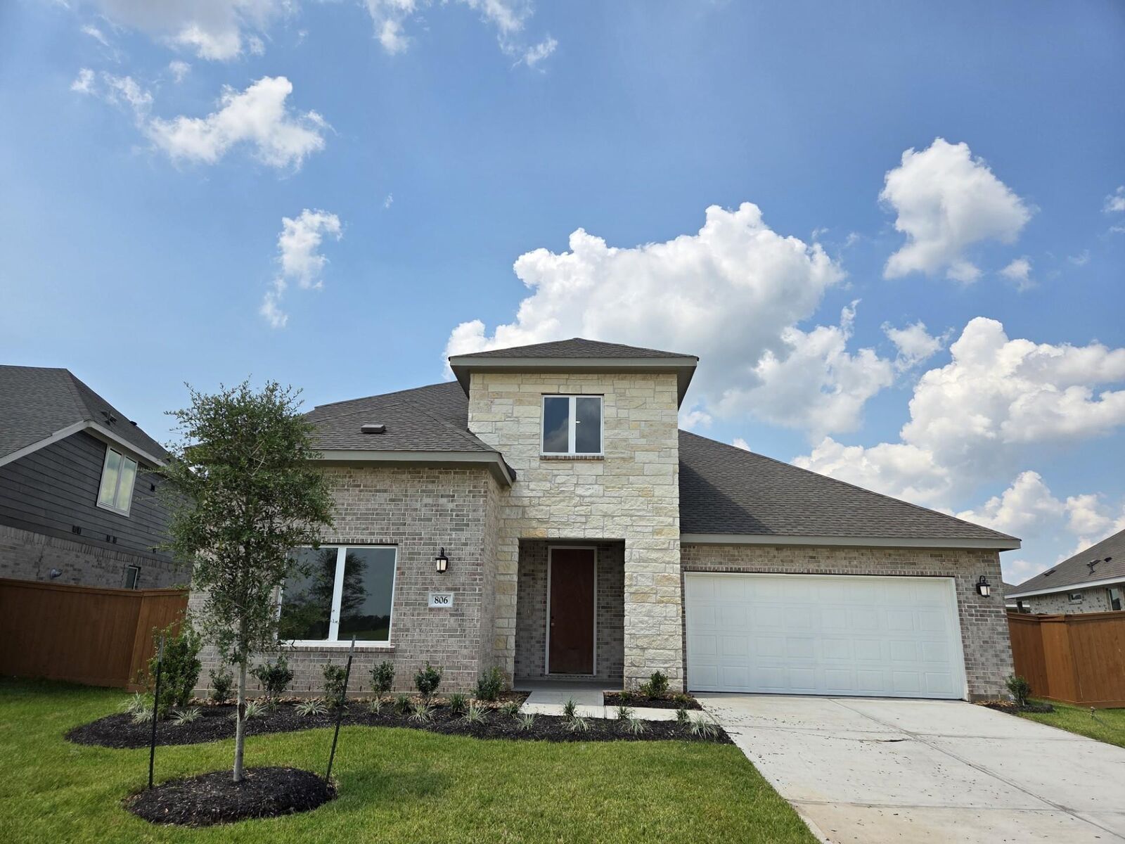 Property Photo:  806 Blue Stone Drive  TX 77417 
