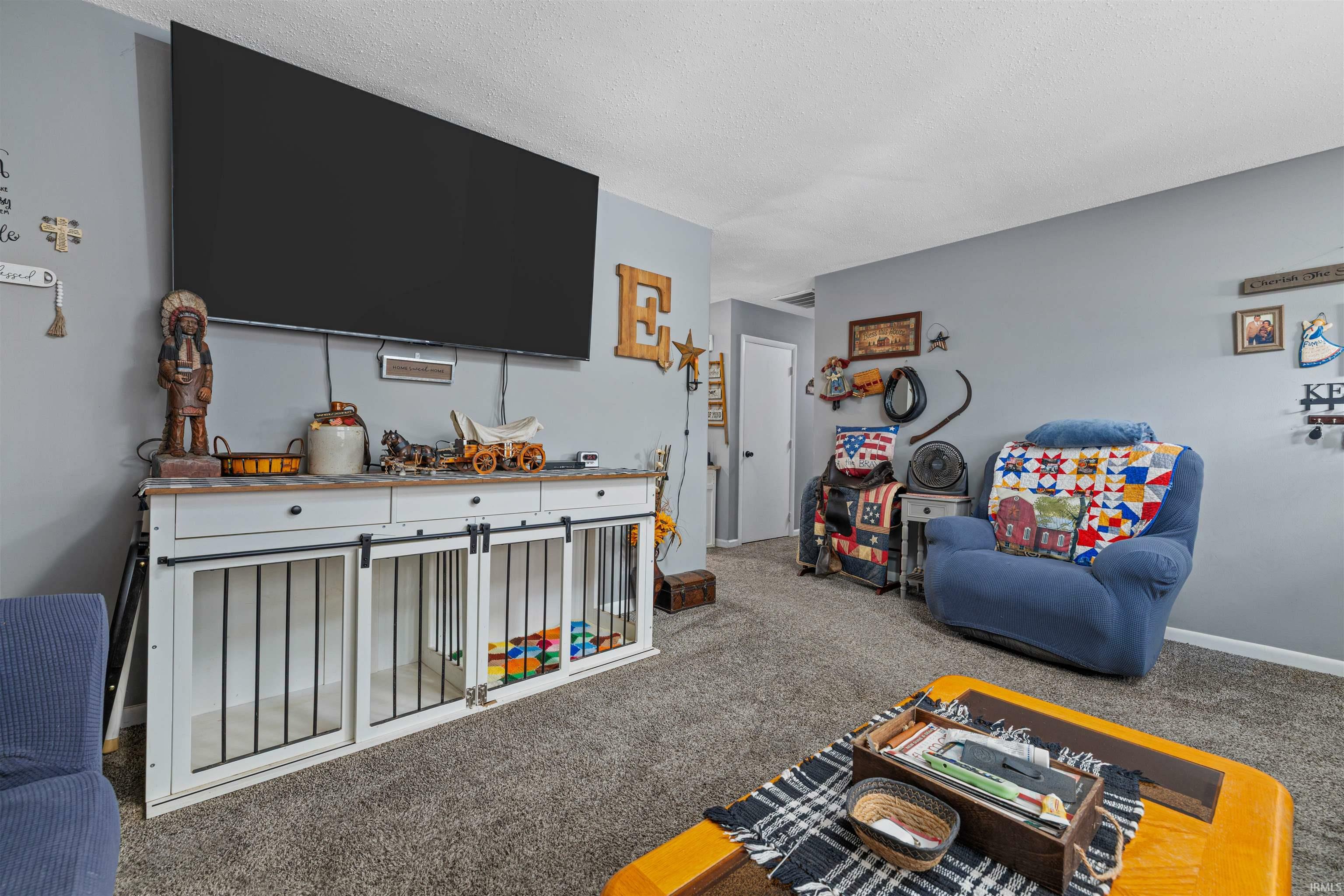 Property Photo: 1417 Hi Lo Drive IN 46714-1627