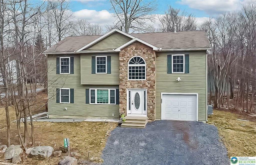 6370 Baltic Avenue  Coolbaugh Twp PA 18466 photo