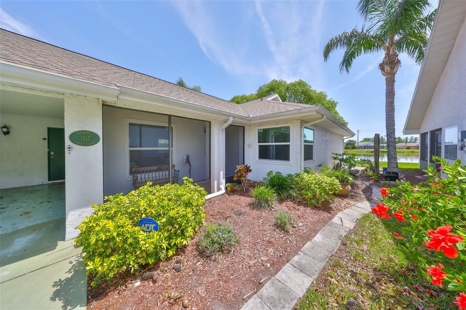 Property Photo: 1617 Comfy Court FL 33573