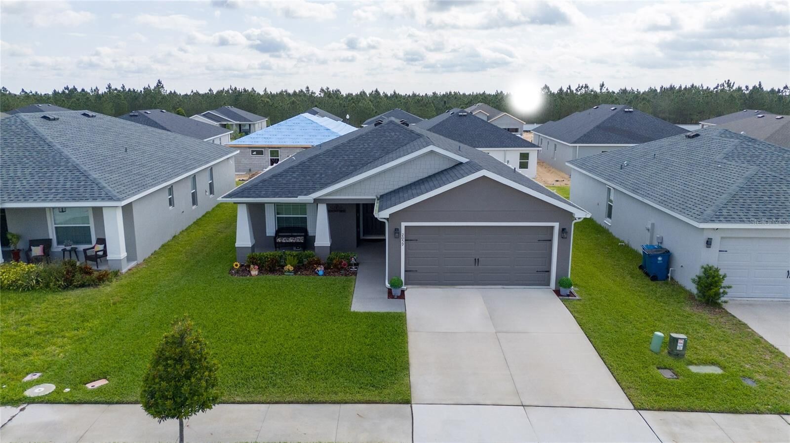 Property Photo: 2059 Dexter Street FL 33844
