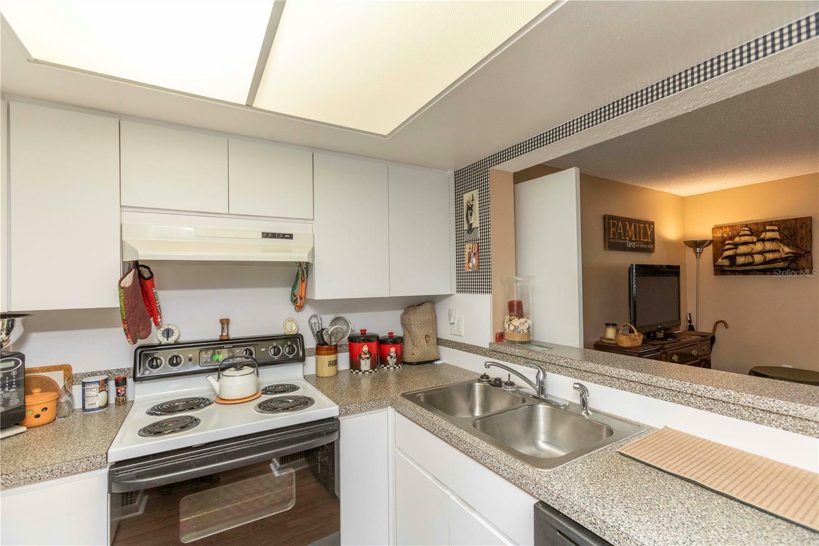 Property Photo: 4726 Marine Parkway 201 FL 34652