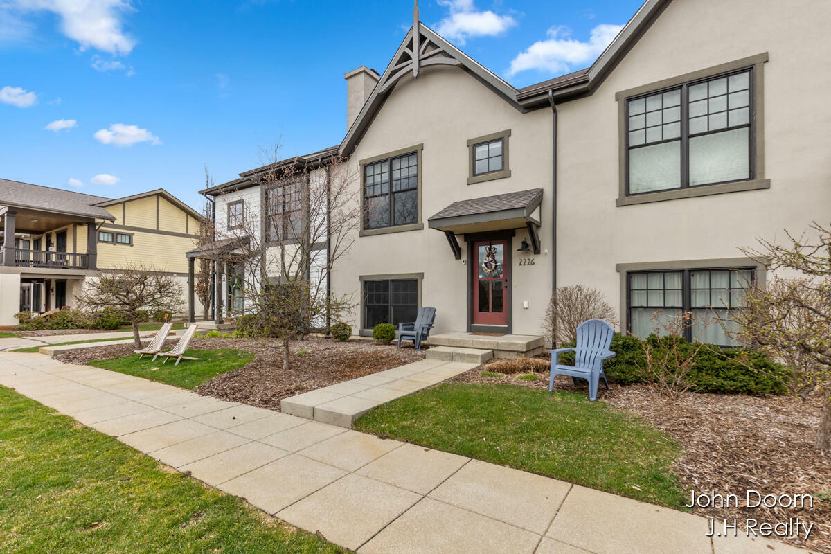 Property Photo: 2226 New Town Drive MI 49525