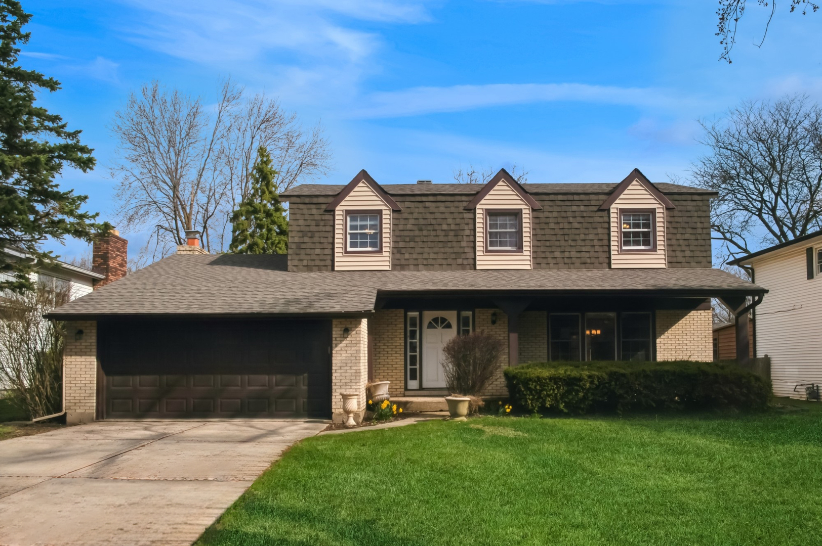 66 Downing Road  Buffalo Grove IL 60089 photo