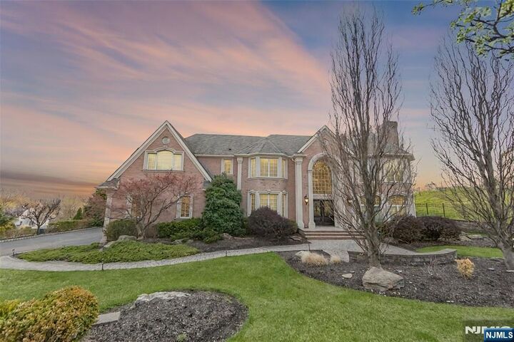 5 Carla Court  North Haledon NJ 07508 photo