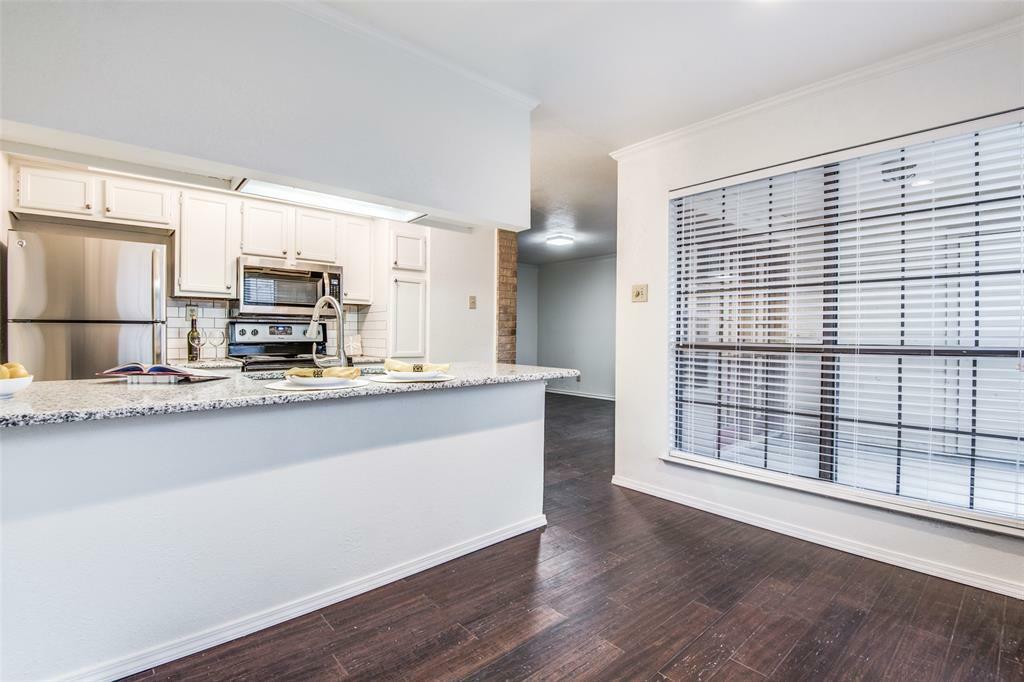 Property Photo: 16301 Ledgemont Lane 102 TX 75001