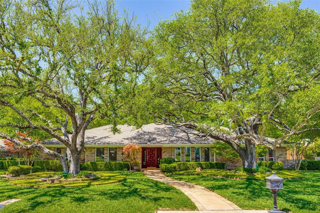 Property Photo: 4315 Meadowdale Lane TX 75229