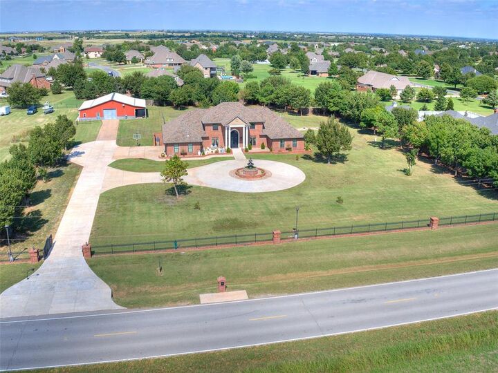 Property Photo:  6363 NW 220th Street  OK 73025 