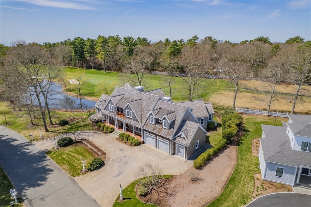 Property Photo:  220 Dunrobin Rd 220  MA 02649 