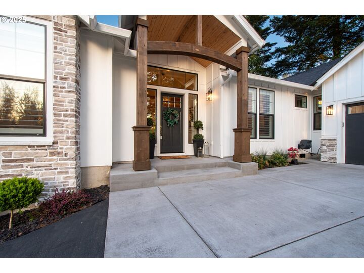 Property Photo:  29811 NE Timmen Rd  WA 98642 