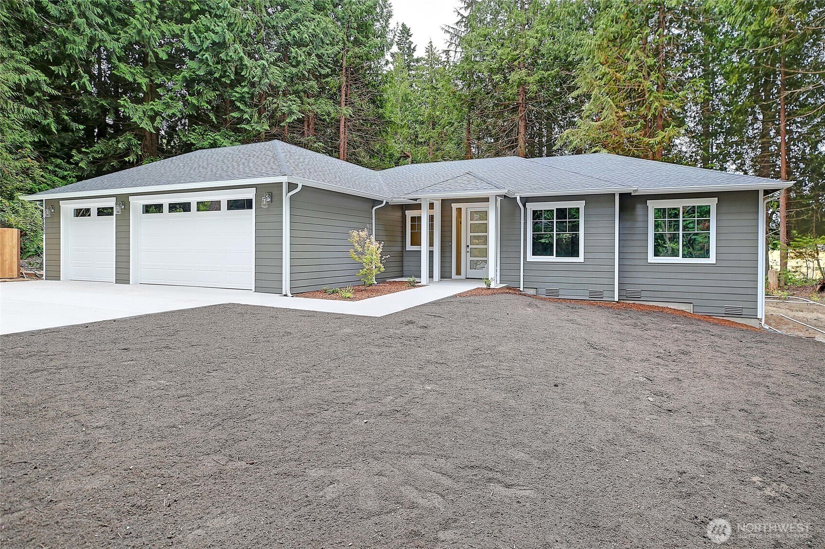 Property Photo: 2802 Park Drive WA 98282