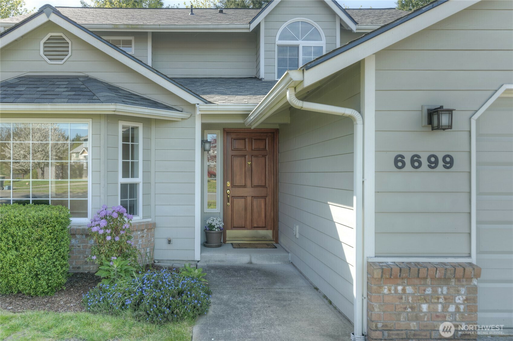 Property Photo: 6699 Silver Ridge Drive SE WA 98501