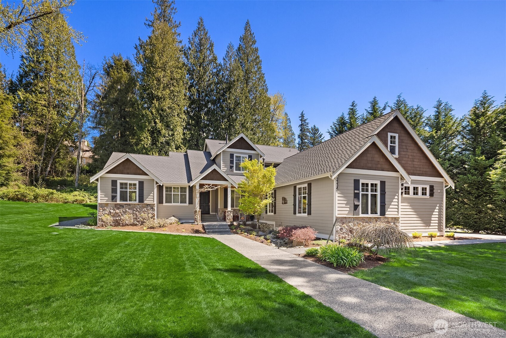 Property Photo: 23340 257th Avenue SE WA 98038