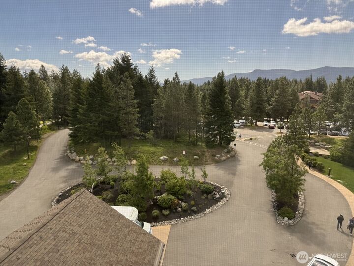 Property Photo: 3600 Suncadia Trail 5056 WA 98922
