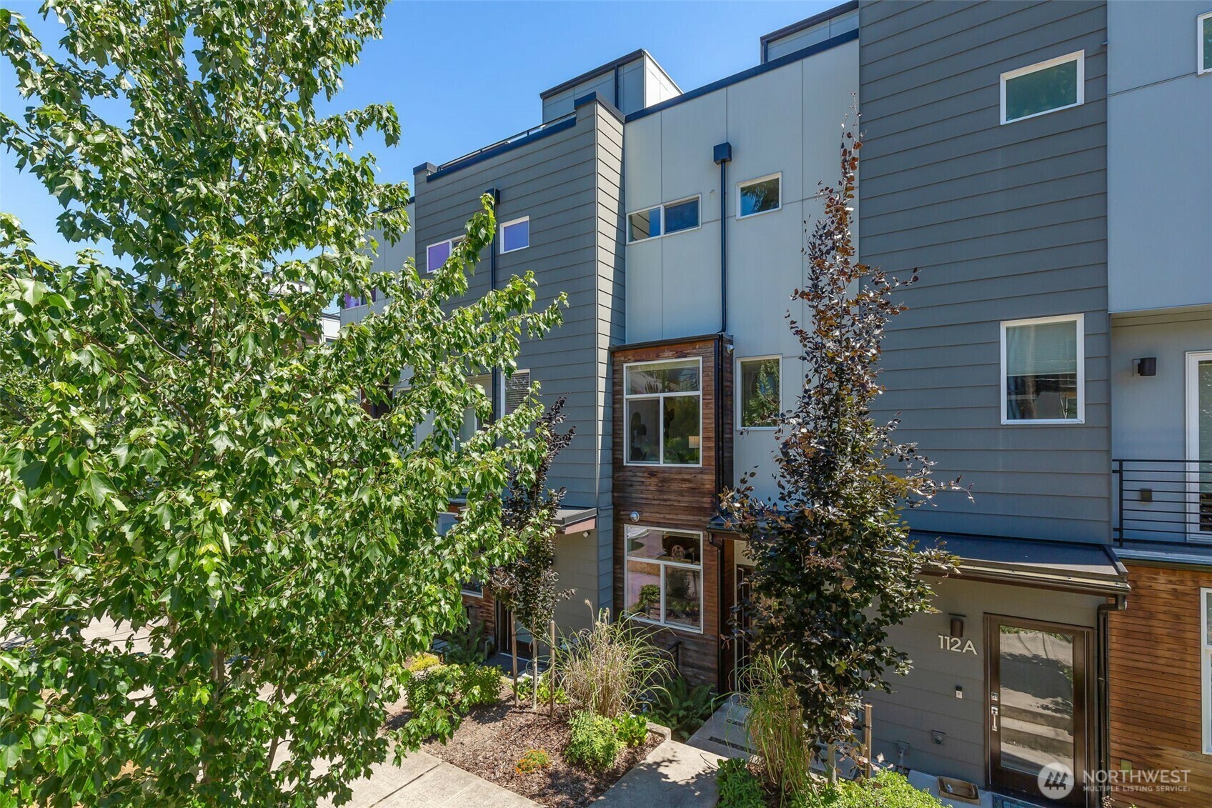 Property Photo: 112 27th Avenue E B WA 98112
