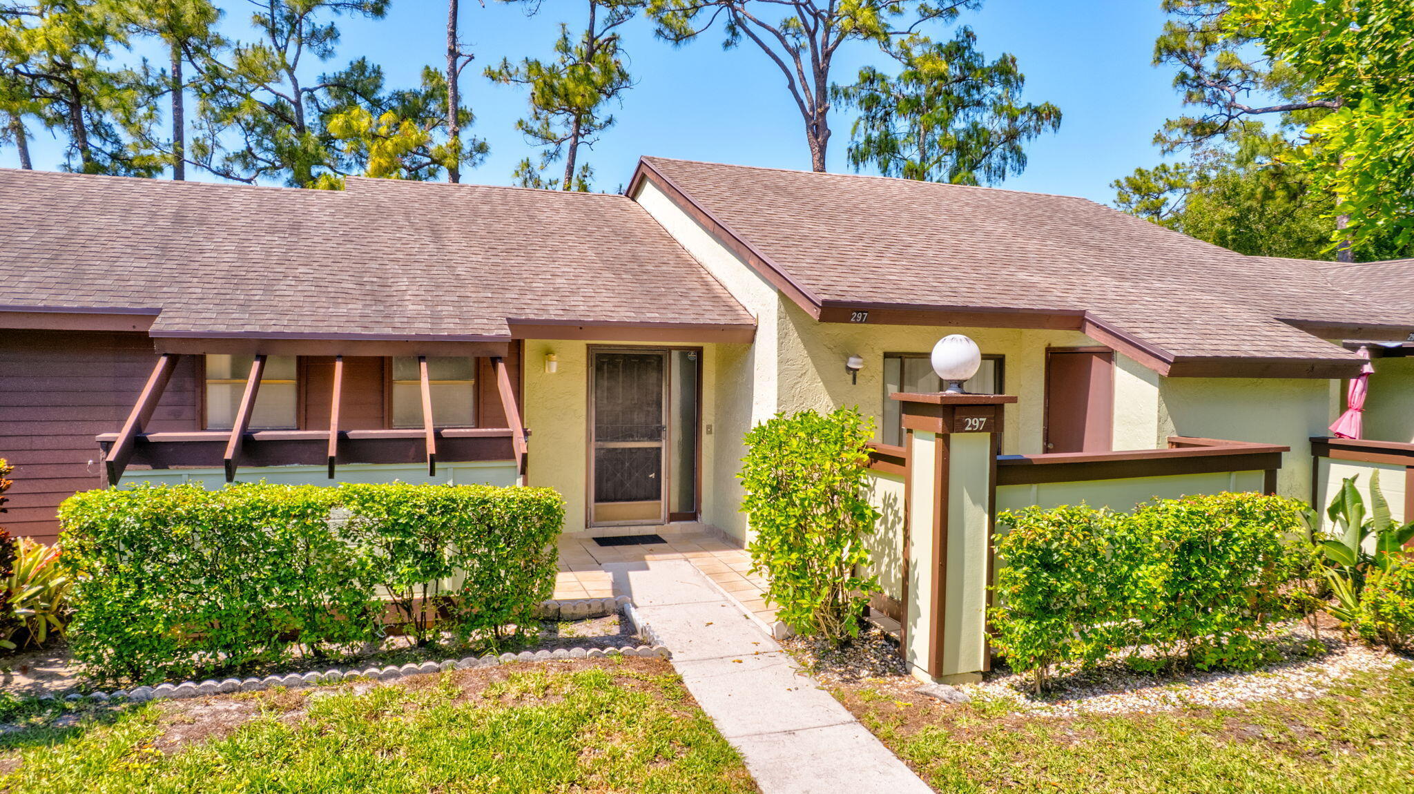 Property Photo: 297 Cactus Hill Court FL 33411