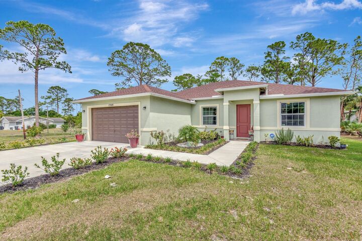 Property Photo: 17129 37th Place N FL 33470