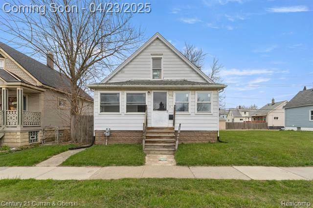 736 Ford Avenue  Wyandotte MI 48192 photo
