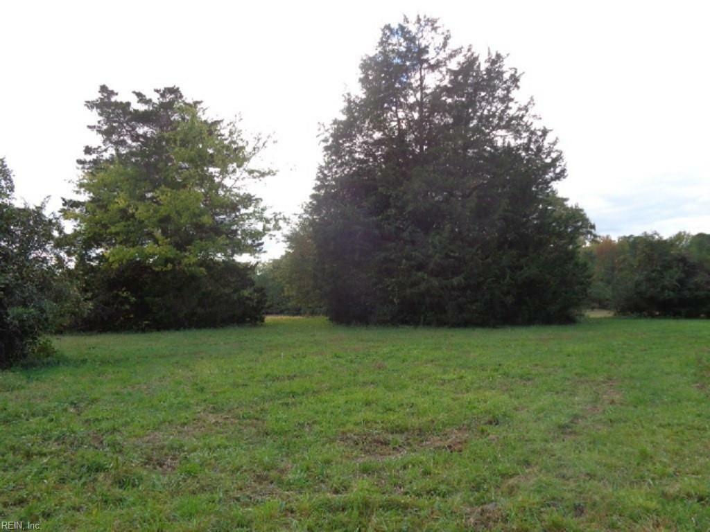 Property Photo: 42-14 Chippokes Farm Rd VA 23883