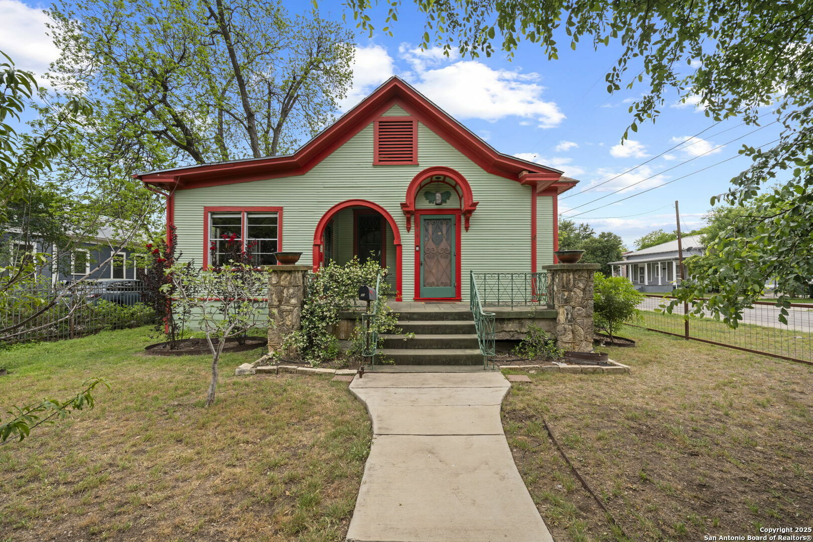 Property Photo: 302 Leigh TX 78210