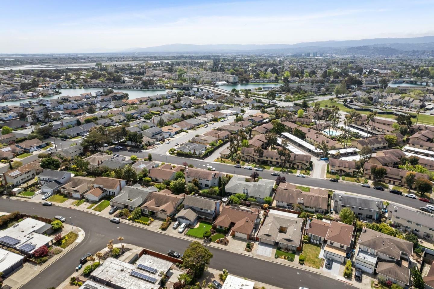 Property Photo: 858 Chrysopolis Drive CA 94404