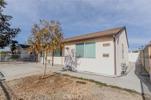 Property Photo: 11969 Burton Street CA 91605