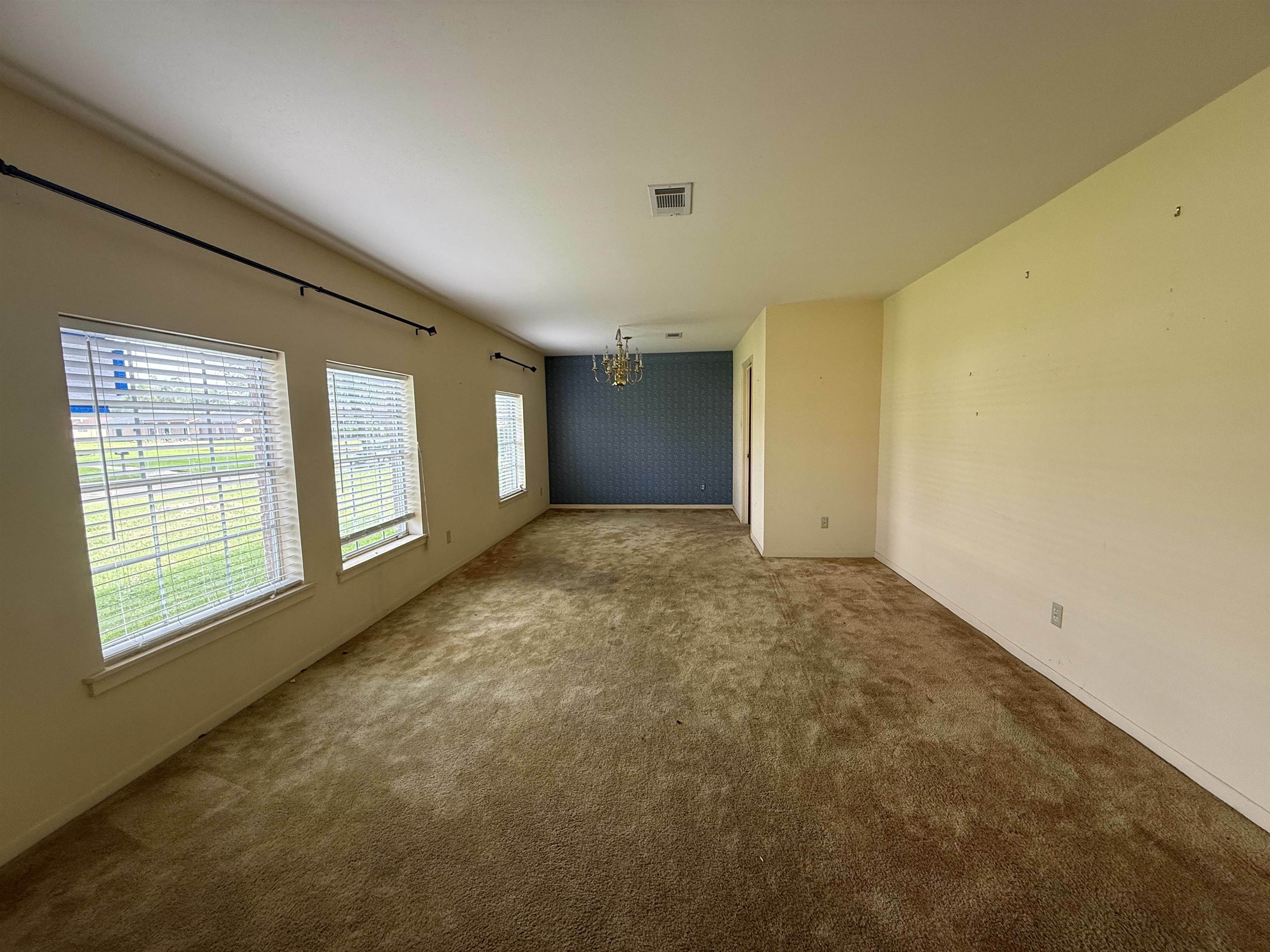 Property Photo: 1235 Elaine TX 77706
