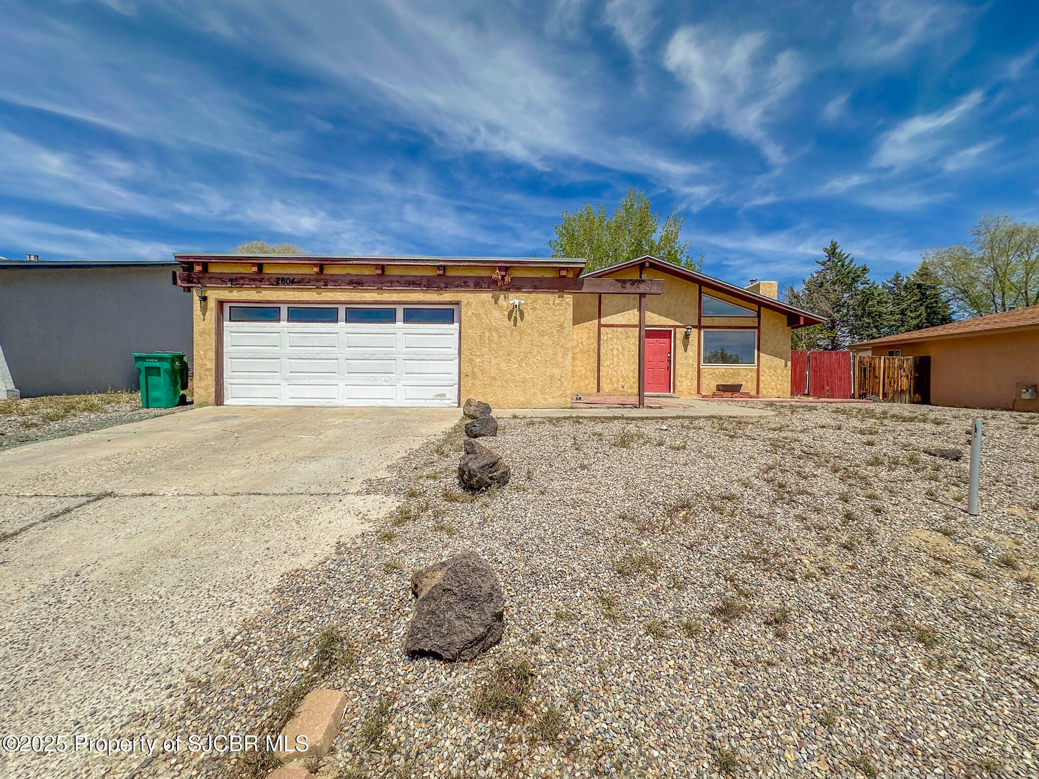 Property Photo: 2604 E 24th Street NM 87401