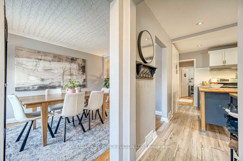 Property Photo: 34 Preston Street ON M1N 3N1