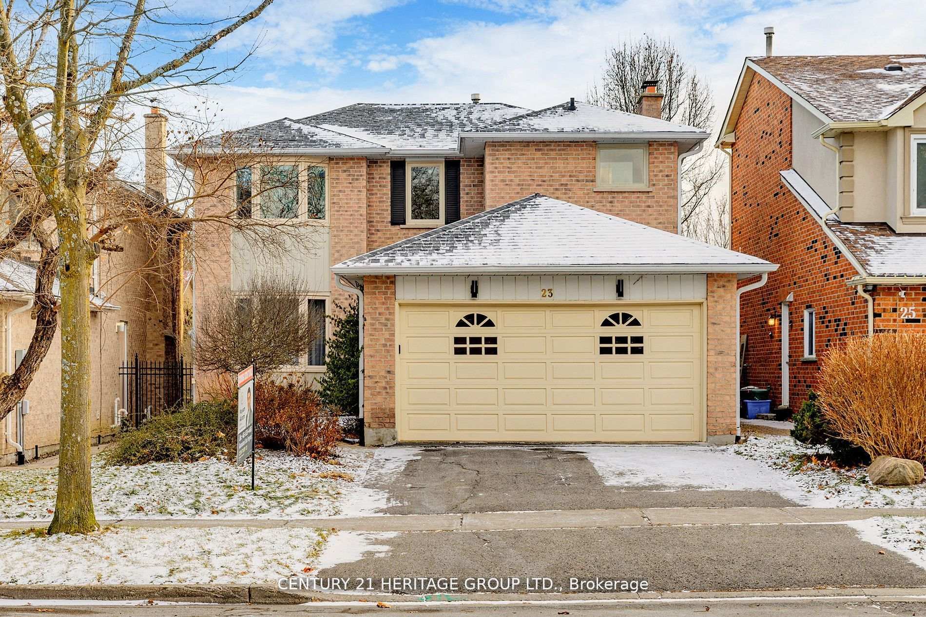 Photo de la propriété: 23 Gilbank Drive ON L4G 5G5
