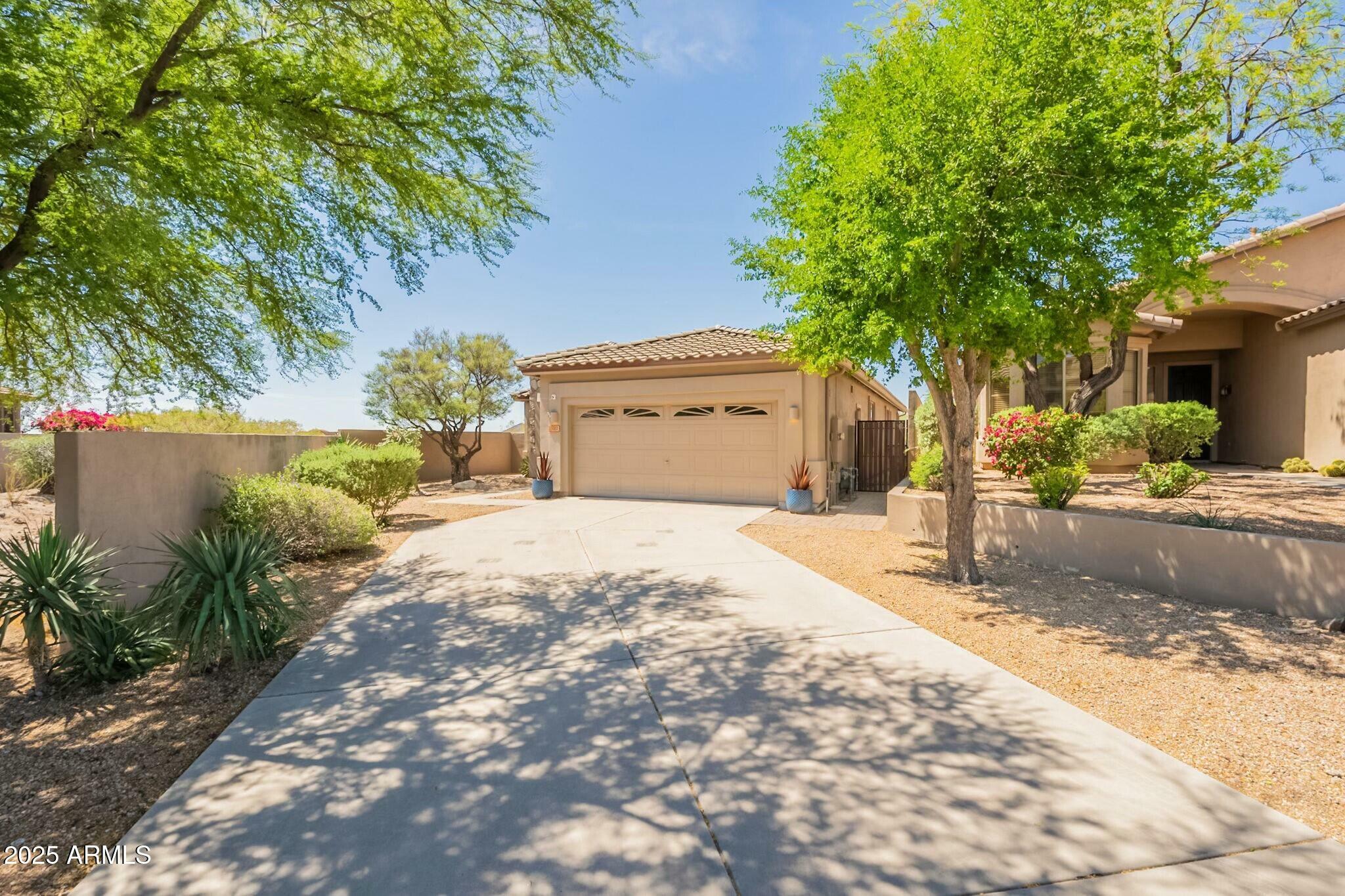 Property Photo: 15107 E Desert Willow Drive AZ 85268