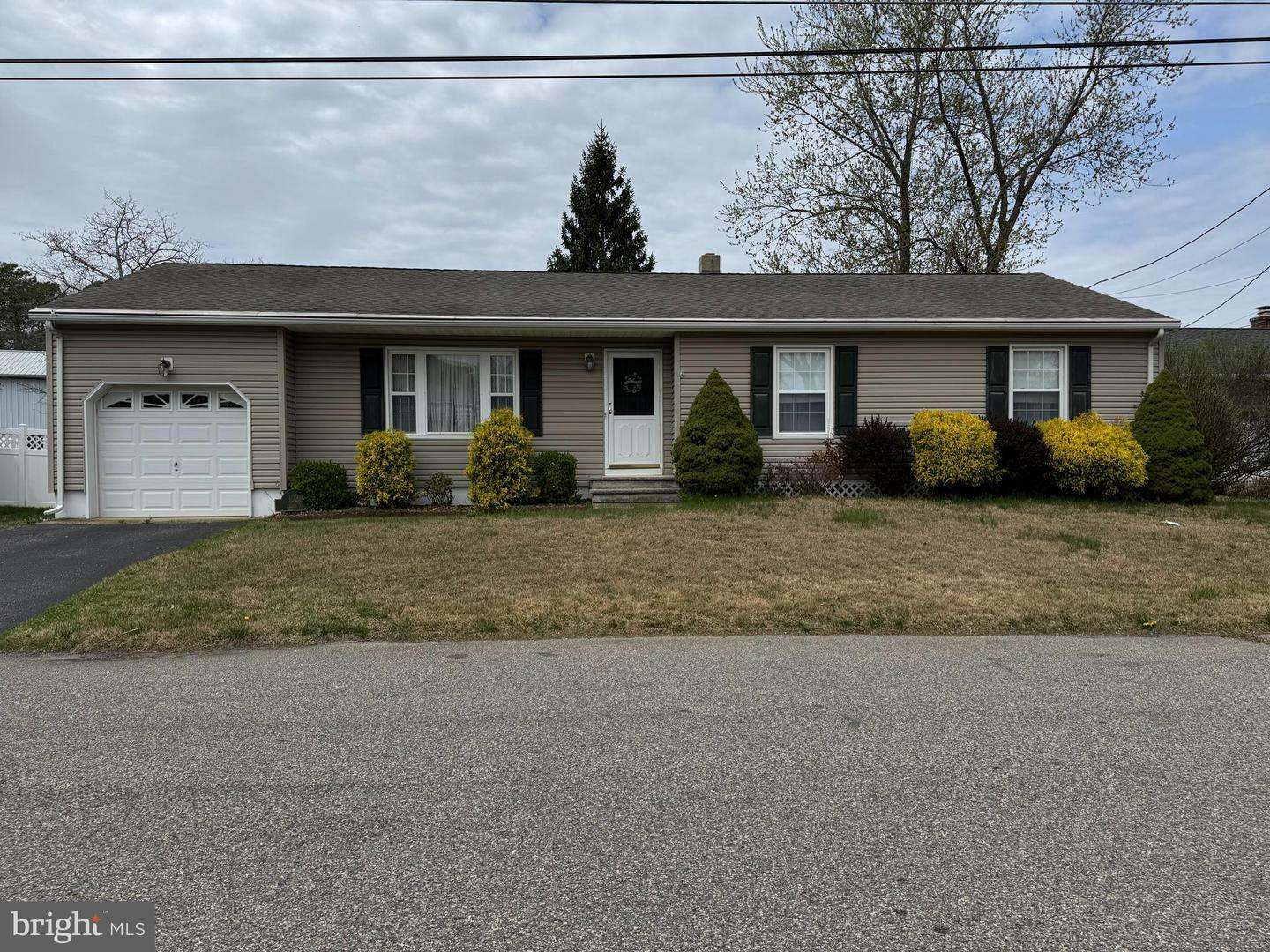 Property Photo: 1028 Ensign Avenue NJ 08722