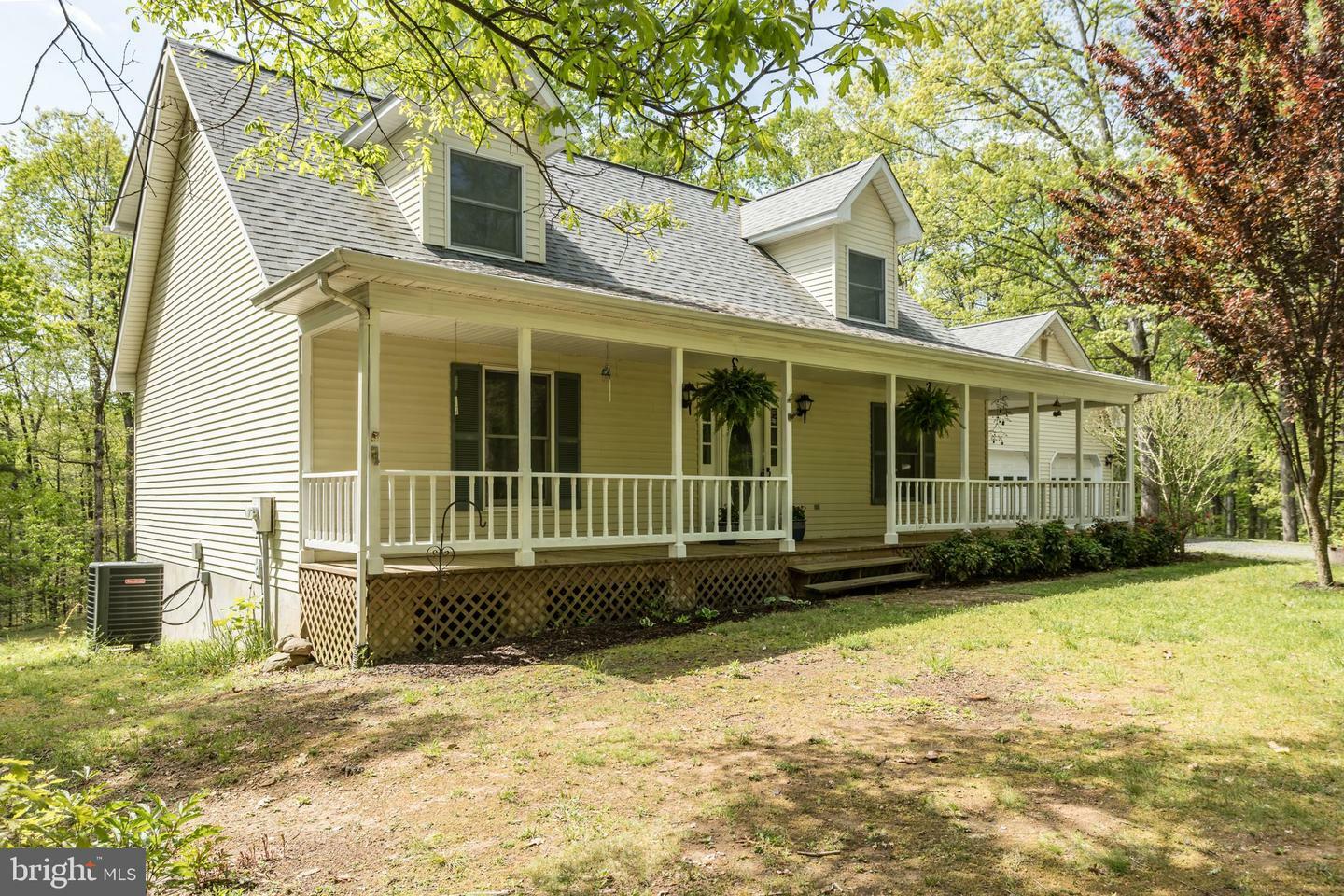 Property Photo: 275 Wood Rise Lane VA 22602