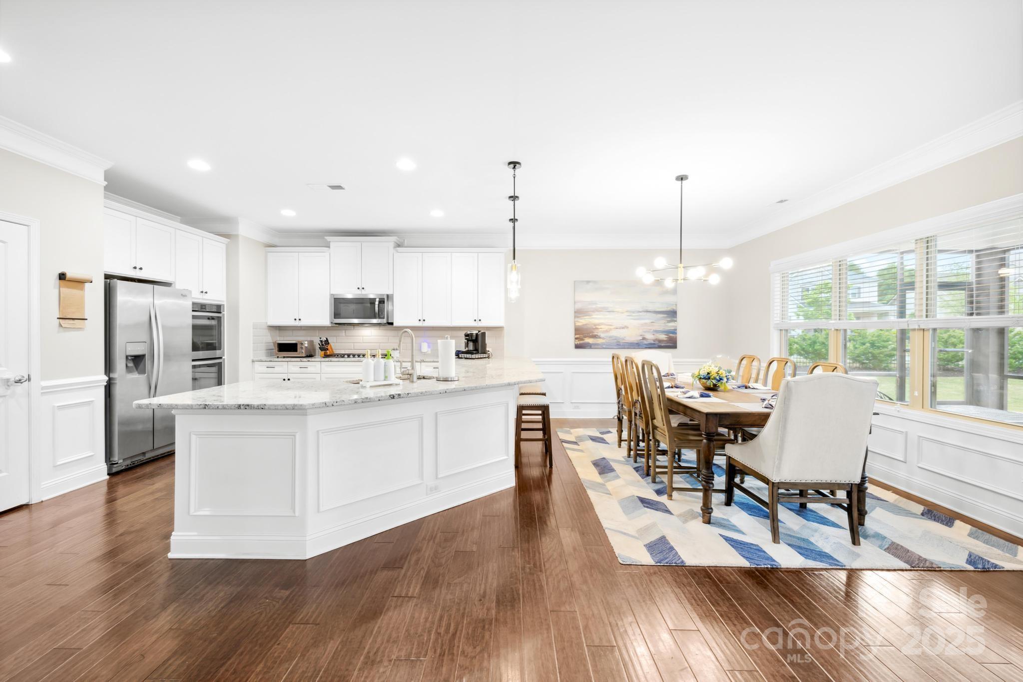 Property Photo: 15702 Guthrie Drive NC 28078