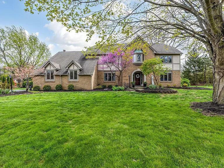 Property Photo: 4391 Shire Cove Road OH 43026
