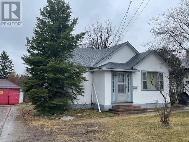 Property Photo: 424 & 428 Government St ON P8N 2P5