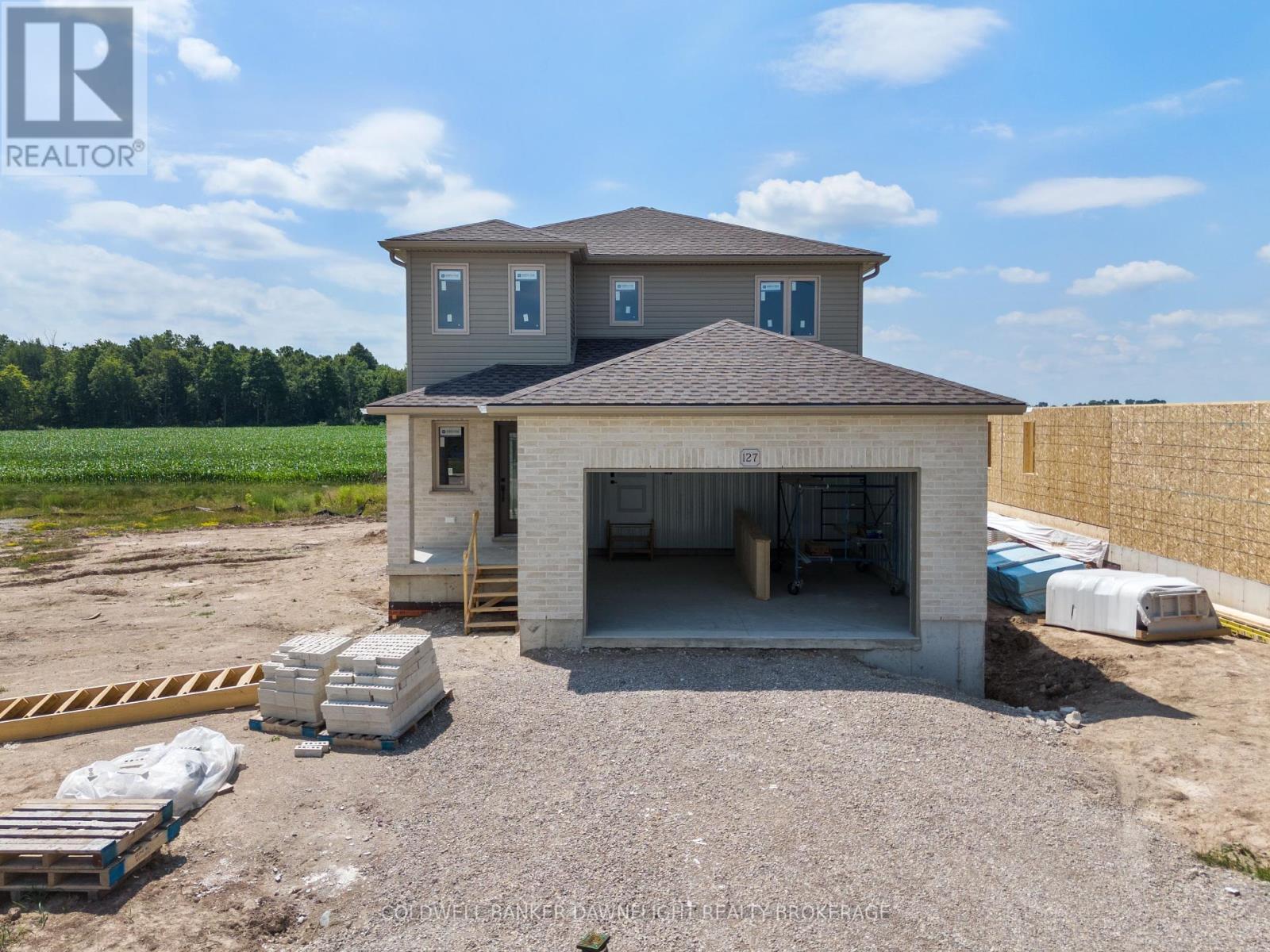 Property Photo: 127 Victoria Avenue East ON N0M 1M0