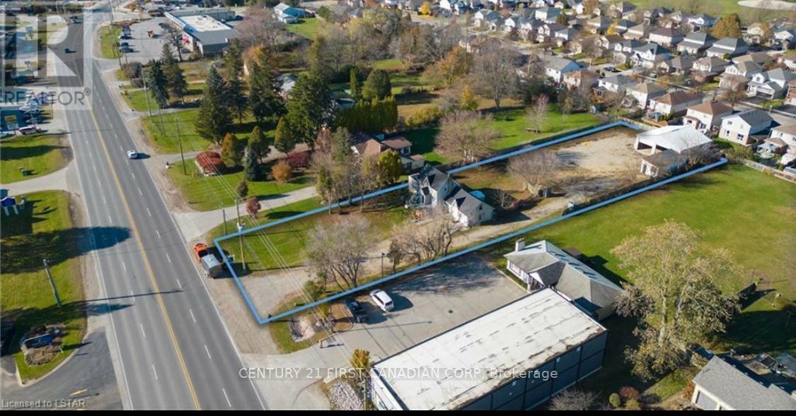 Property Photo: 2217 Wharncliffe Road South B ON N6P 1K9
