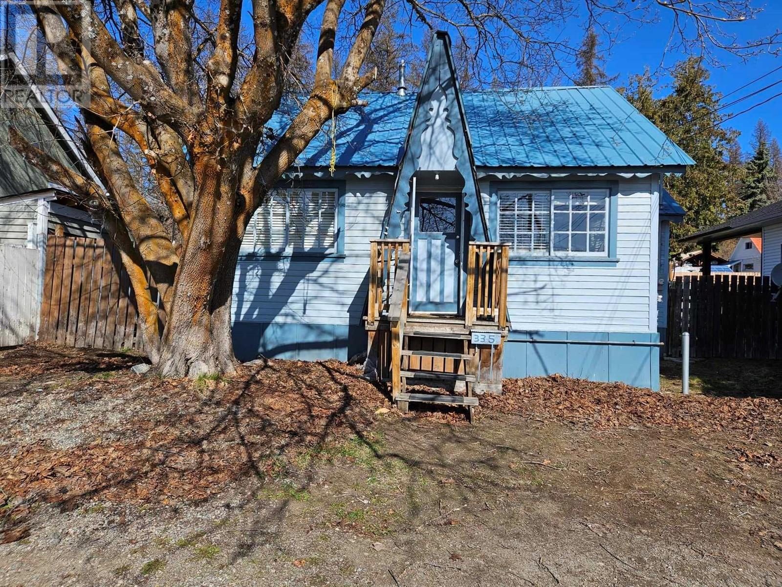 Property Photo: 335 Cranbrook Street BC V1A 2P2
