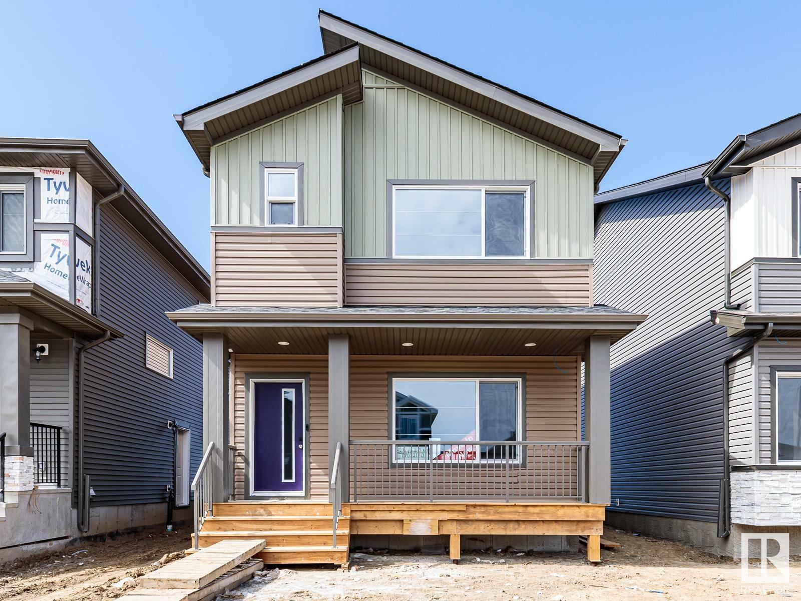 Property Photo: 32 Resplendent Way AB T8N 8B3