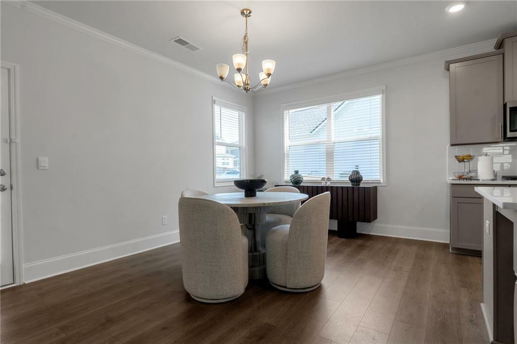Property Photo: 9913 Stretford Road GA 30135